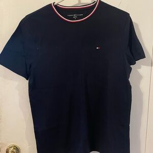 Tommy Hilfiger Men's Navy T-Shirt